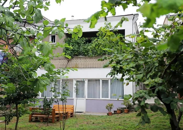 Aparthotel Rioni